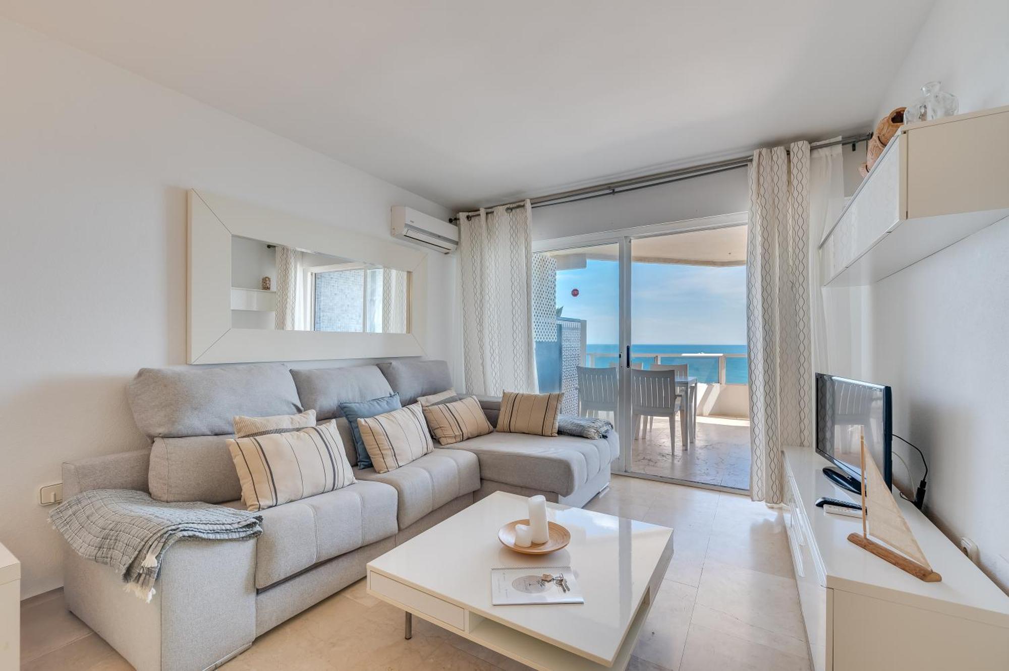 Lxr La Carihuela Sea Views 3Hab Lägenhet Torremolinos Exteriör bild